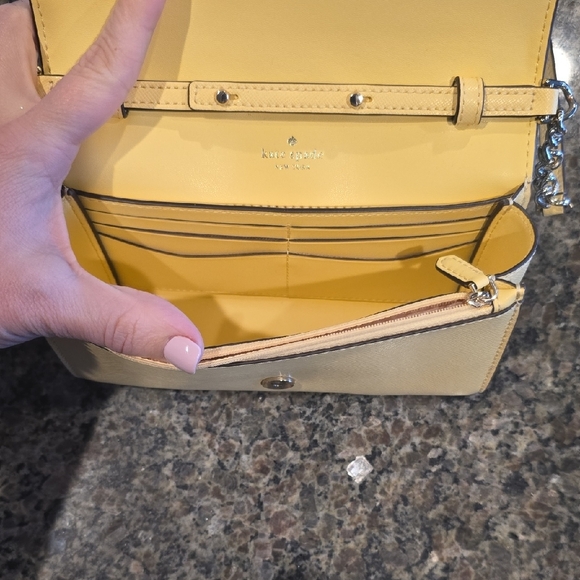 Kate Spade Cream Crossbody Bag - Picture 10 of 13